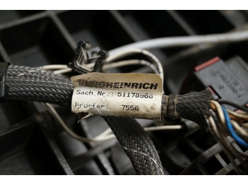 Rám/ Šasi pro Manipulační technika Jungheinrich 51189782 | Vloerplaat Floorplate ETV from Year 2011 Driving pedal 5 Vloerplaat Floorplate ETV from Year 2011 Driving pedal 51443197 Brake pedal 51198398 Kill switch 51188550 kabel 51178968: obrázek 3