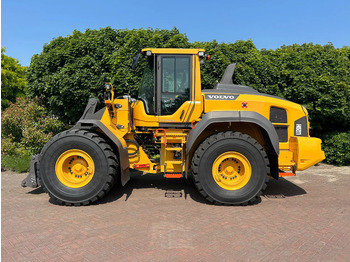Kolový nakladač VOLVO L120H