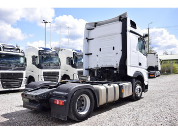 Tahač Mercedes-Benz Actros 5 1845 BigSpace: obrázek 4