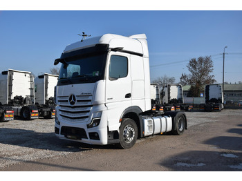 Tahač MERCEDES-BENZ Actros 1845