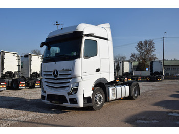 Tahač MERCEDES-BENZ Actros 1845