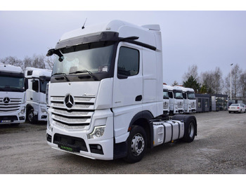 Tahač MERCEDES-BENZ Actros 1845