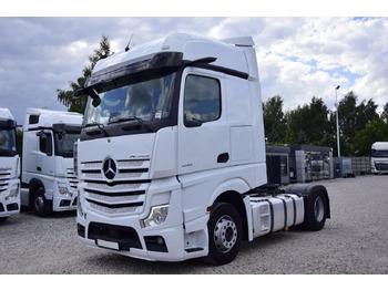 Tahač MERCEDES-BENZ Actros 1845