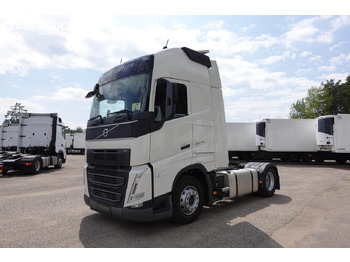 Tahač VOLVO FH 460