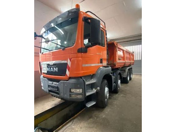 Sklápěč MAN TGS 35.480