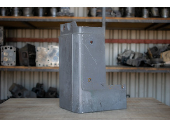 Křídlo MERCEDES-BENZ Atego