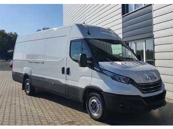 Furgon IVECO Daily 35s18