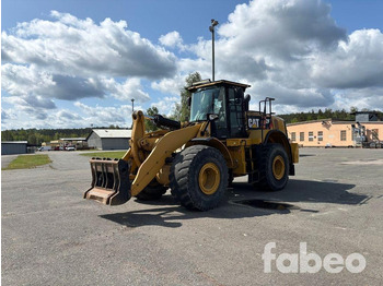 Kolový nakladač CATERPILLAR 972K