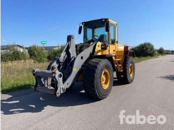 Kolový nakladač VOLVO L90D
