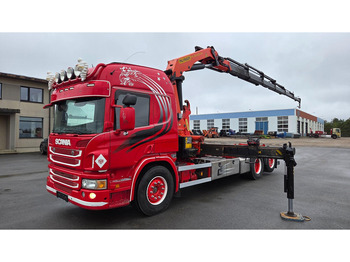 Hákový nosič kontejnerů SCANIA P 400
