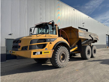 Kloubový sklápěč VOLVO A35G