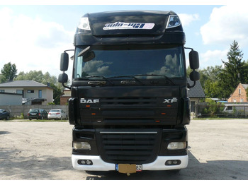 Tahač DAF XF 105 460