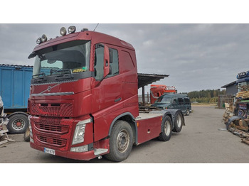 Tahač VOLVO FH13