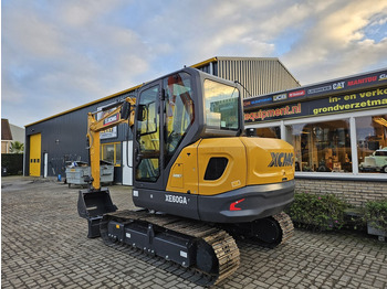 Mini rýpadlo XCMG XE60GA: obrázek 3