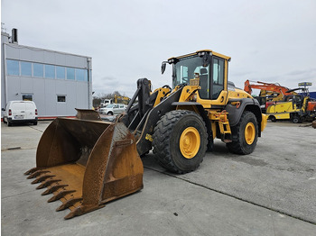 Kolový nakladač VOLVO L120H
