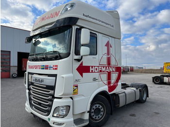 Tahač DAF XF 460