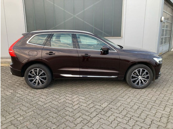 SUV Volvo XC 60 B5 Inscription AWD (Diesel): obrázek 2