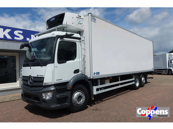 Chladírenský nákladní automobil MERCEDES-BENZ Actros