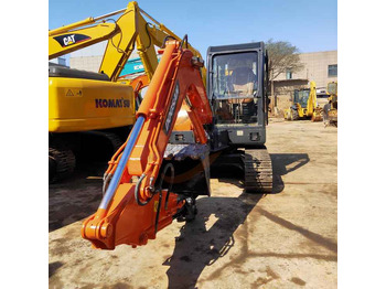 Pásové rýpadlo DOOSAN DH60
