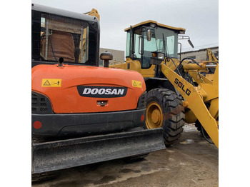 Pásové rýpadlo DOOSAN DX60