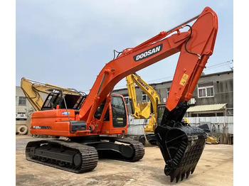 Pásové rýpadlo DOOSAN DX225LCA