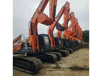 Pásové rýpadlo HITACHI EX200