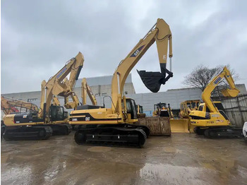 Pásové rýpadlo Used Caterpillar CAT 330BL excavator Japan Used CAT330BL 330CL Second Hand hydraulic crawler excavator in stock: obrázek 2