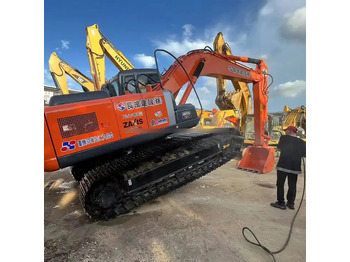 Pásové rýpadlo HITACHI ZX200