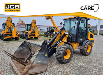 Kolový nakladač JCB 406