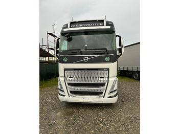 Tahač VOLVO FH 500