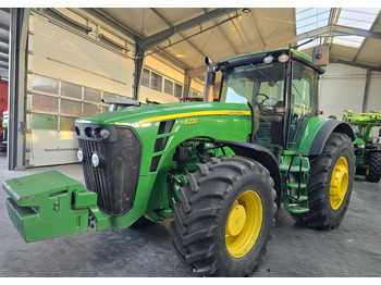 Traktor JOHN DEERE 8030 Series