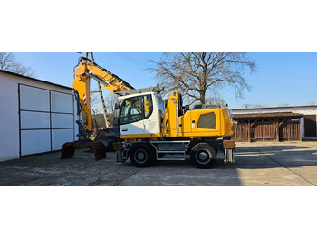 Překládkové rypadlo LIEBHERR LH 22 M