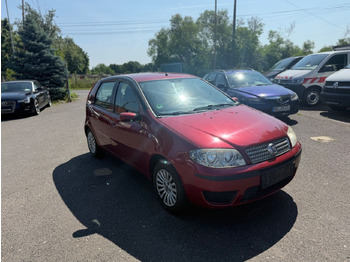 Sedan Fiat Punto Aktueller HU: obrázek 2