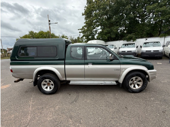 SUV Mitsubishi L200 Magnum  TD Intense Club Cab 2500: obrázek 3