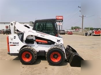 Smykový nakladač BOBCAT S770
