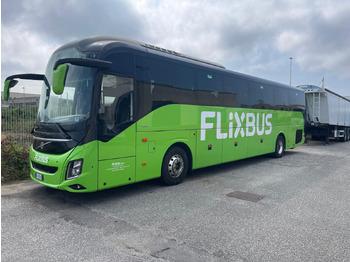 Turistický autobus VOLVO