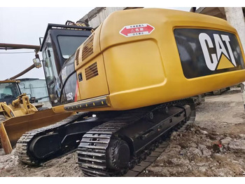 Pásové rýpadlo Caterpillar 325C: obrázek 1