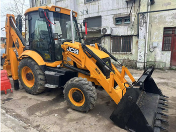 JCB 3CX leasing JCB 3CX: obrázek 3
