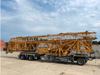 Věžový jeřáb LIEBHERR