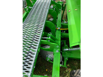 Nový Sazeč brambor Bomet Kartoffelpflanzmaschine / Potato planter / Planteuse de pomme de terre / Piantapatate / Sadzarka ziemniaków: obrázek 5