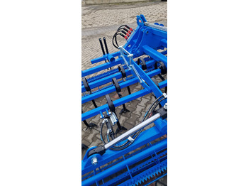 Nový Kultivátor Namyslo Saatbettbereitung / Seedbed preparation / Combiné de préparation / Sembradora / Посевной агрегат / Agregat uprawowy 5 m: obrázek 4