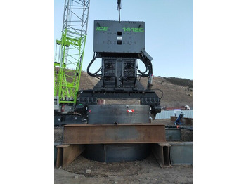 Samojízdné beranidlo ICE