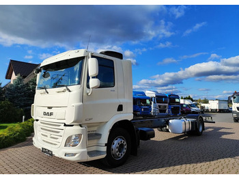 Podvozek s kabinou DAF CF