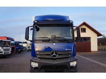 Chladírenský nákladní automobil Mercedes-Benz ANTOS 1824 EURO 6 1827 CHŁODNIA KONTENER 8.40 m: obrázek 3 Chladírenský nákladní automobil Mercedes-Benz ANTOS 1824 EURO 6 1827 CHŁODNIA KONTENER 8.40 m: obrázek 3