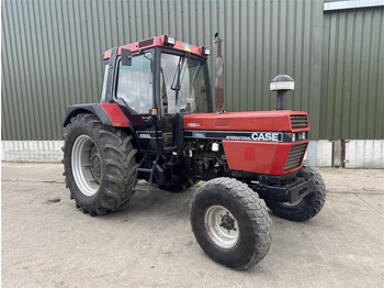 Traktor CASE IH XL