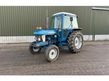 Traktor FORD