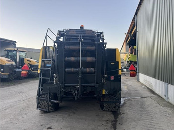Lis na hranaté balíky New Holland BB9060 Baler: obrázek 3