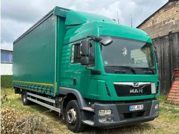 Plachtový nákladní auto MAN TGM 12.250