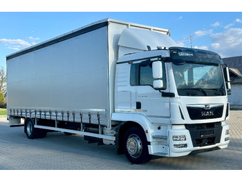 Plachtový nákladní auto MAN TGM 18.290