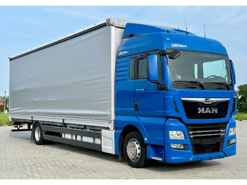 Plachtový nákladní auto MAN TGX 18.360